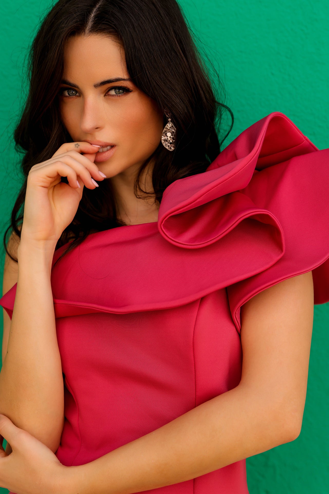 Ruffled One Shoulder Gown By Nox Anabel -E467