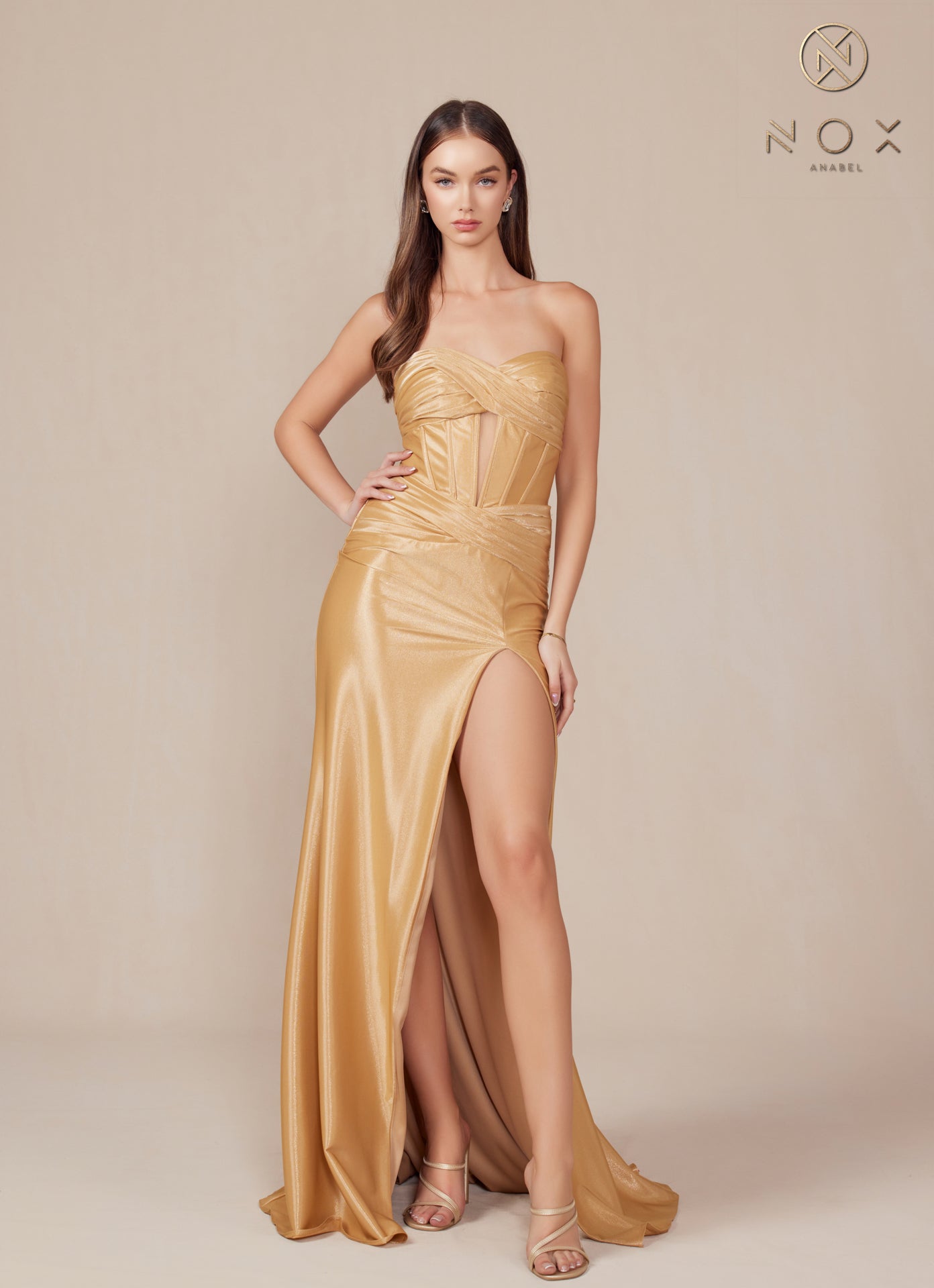 Nox Anabel -T1489 Sweetheart Strapless Draped Satin Dress