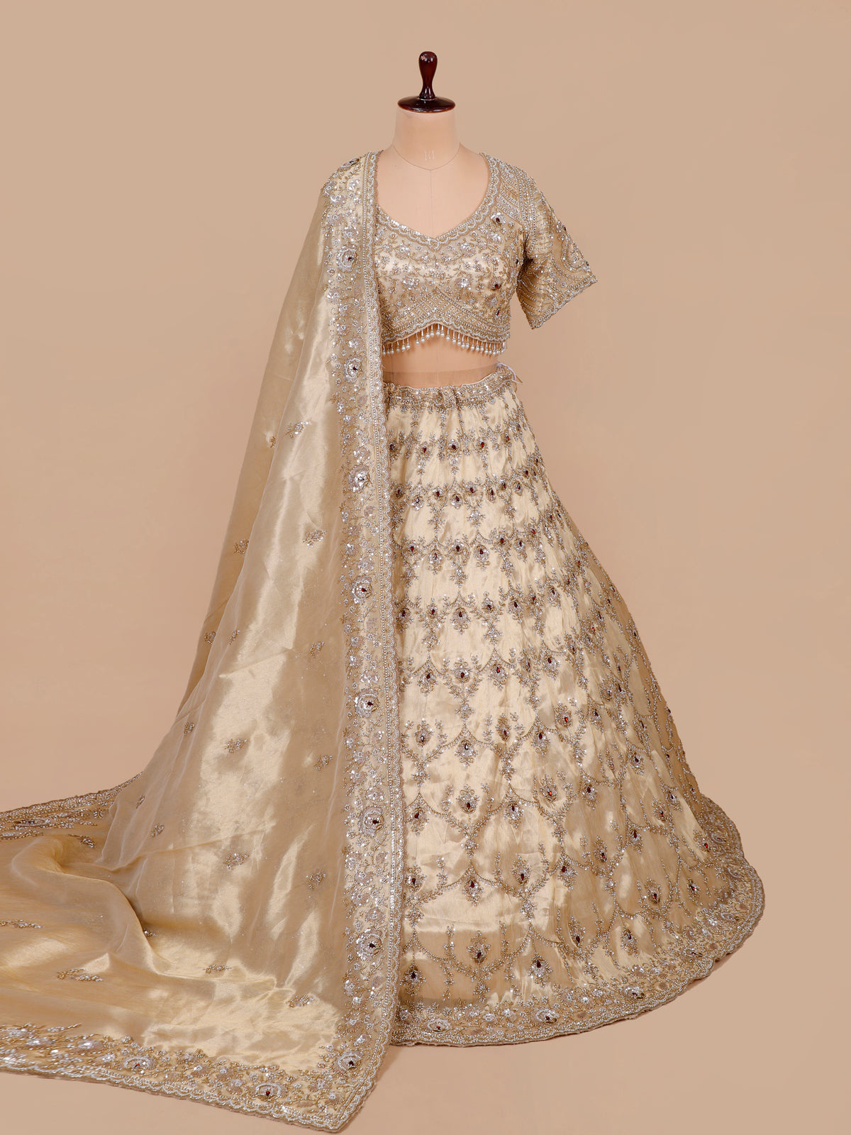 MyFashion KLS-2569 Sunehri Riwaayat Regal Spark Lehenga