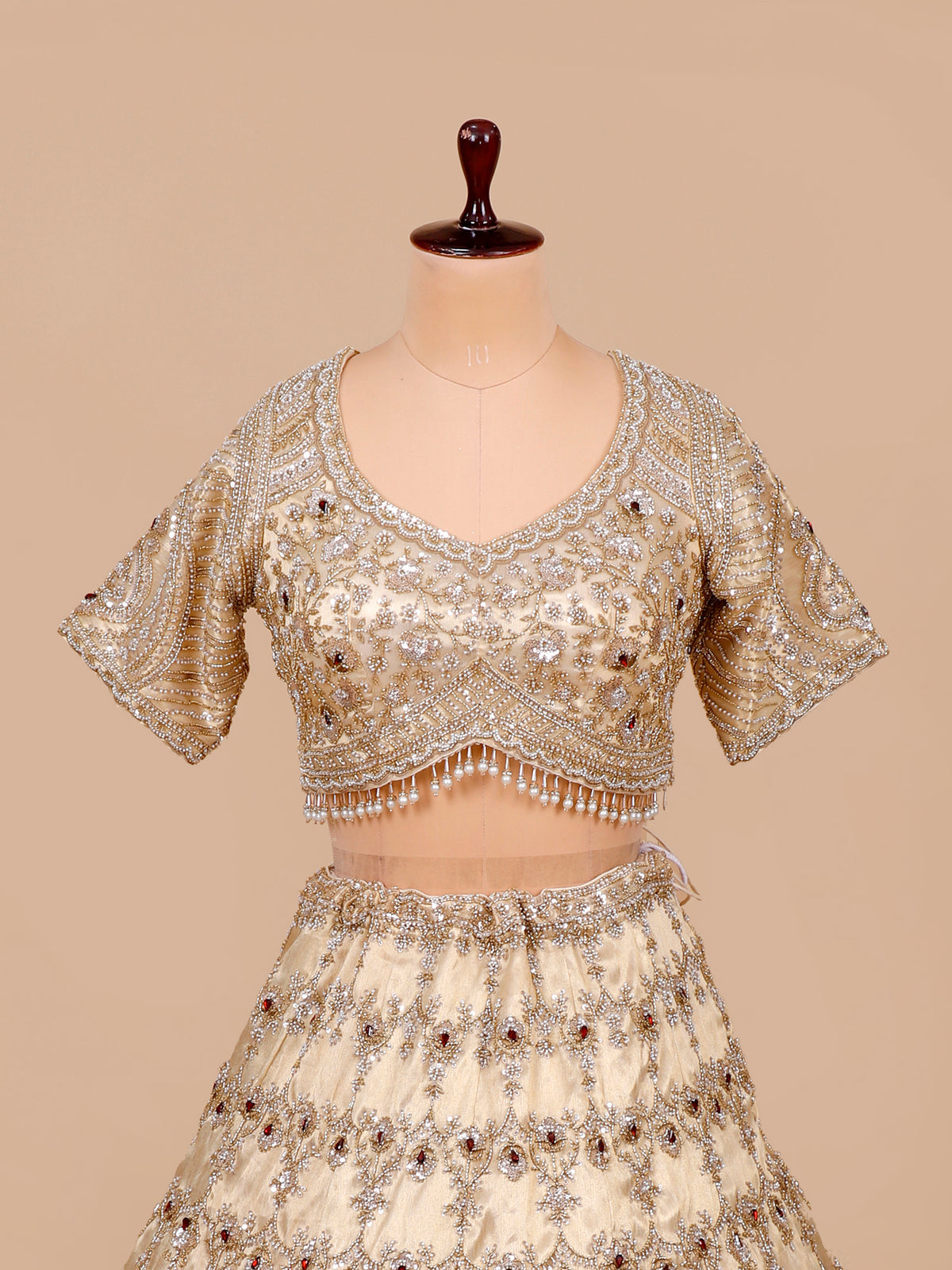 MyFashion KLS-2569 Sunehri Riwaayat Regal Spark Lehenga