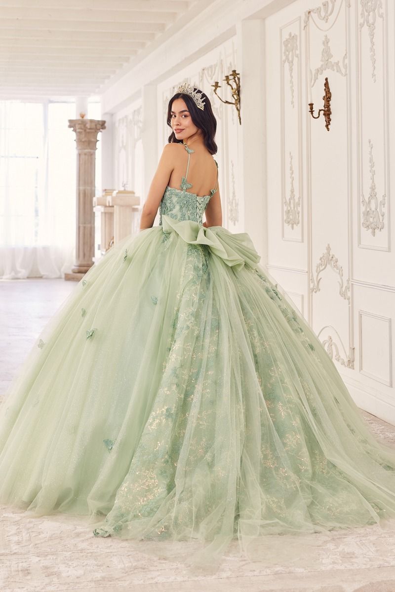 Cinderella Divine –15718 Lace Applique Bodice Quinceanera Ball Gown
