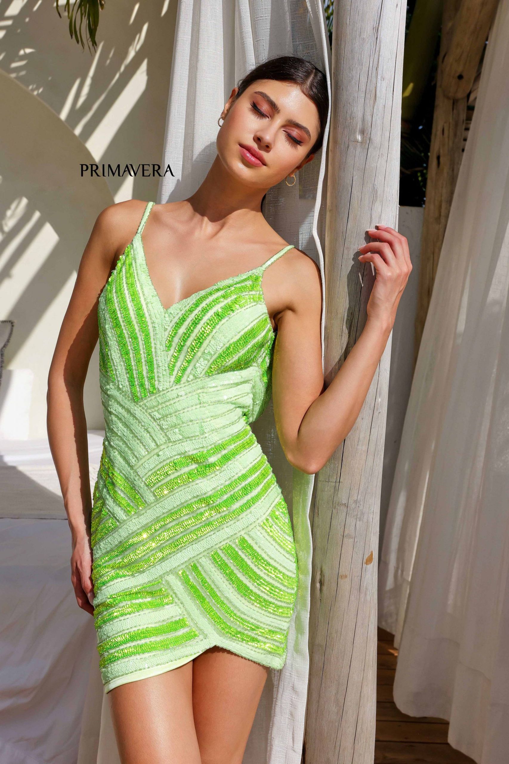Primavera Couture -4239 V-Neck Sequin Short Cocktail Dress 8 / APPLE GREEN
