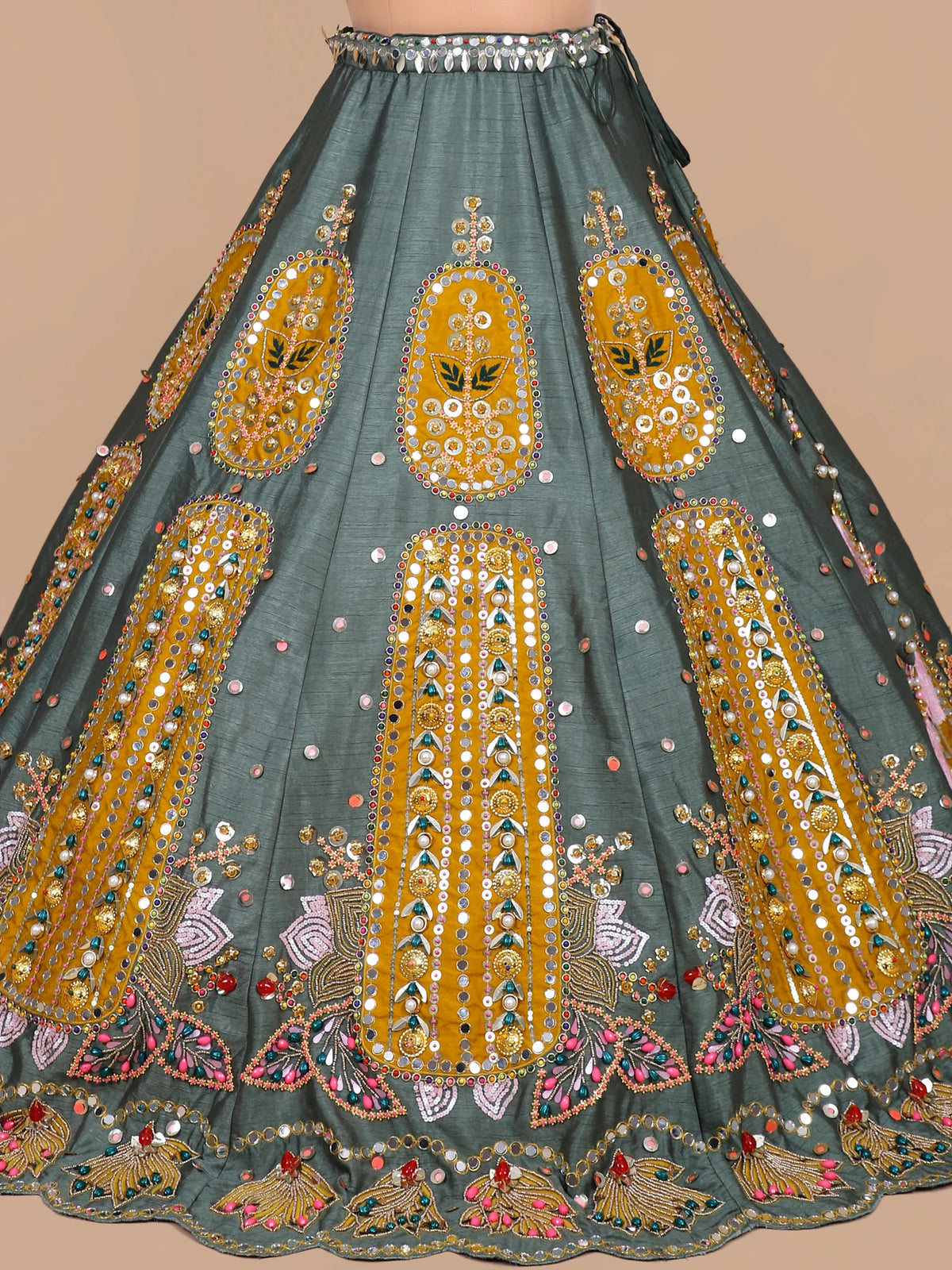 MyFashion KLS-2687 Bollywood Style Party Wear Lehenga