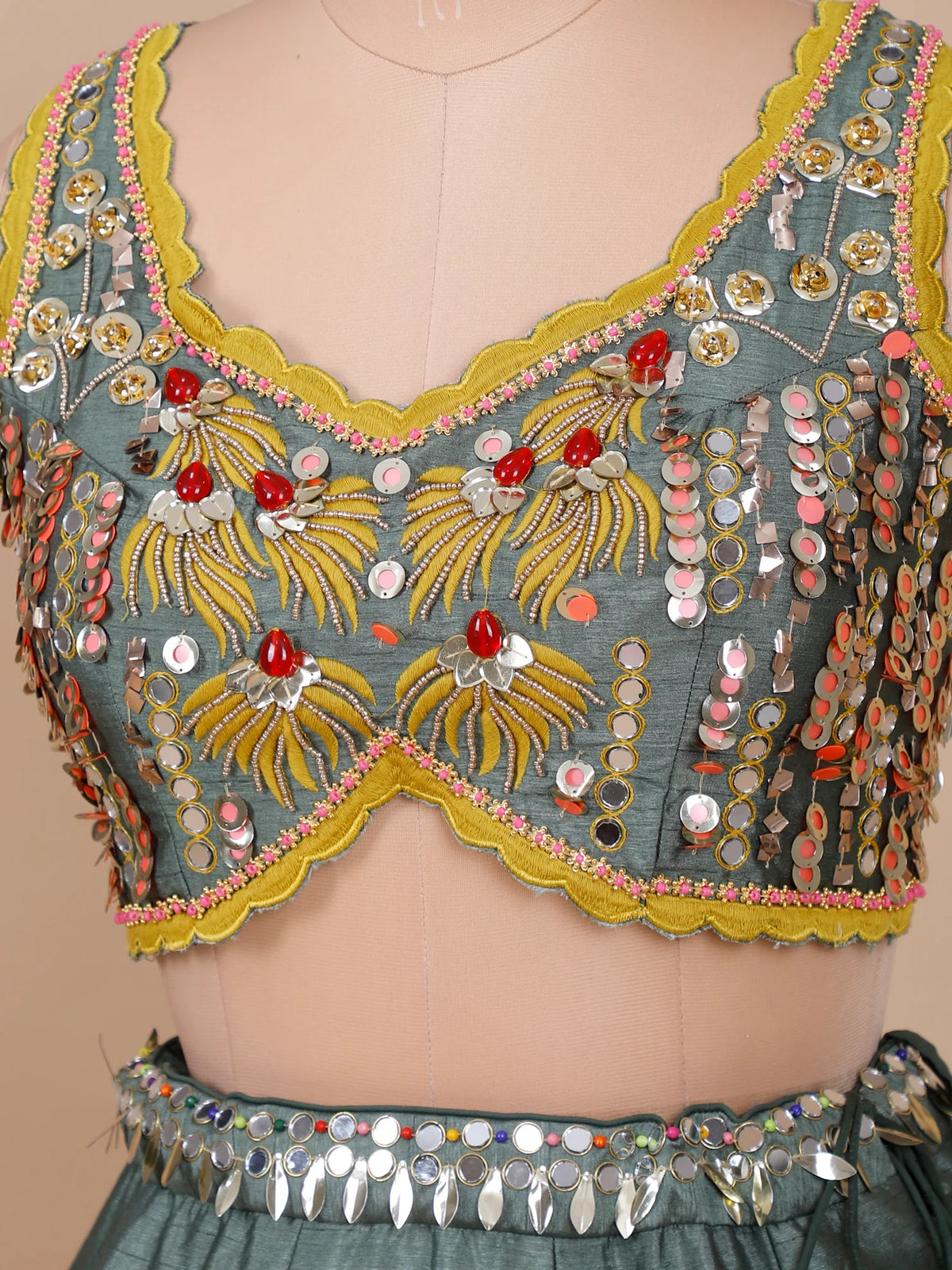 MyFashion KLS-2687 Bollywood Style Party Wear Lehenga