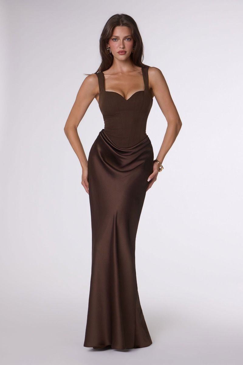 Amoris -T742 Satin Sweetheart Fitted Sleeveless Gown