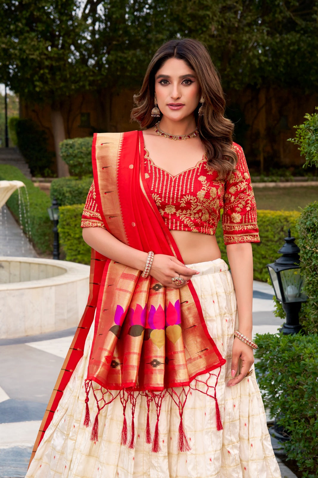 MyFashion -2022 Silk Paithani Zari Weaving Desginer Lehenga Choli