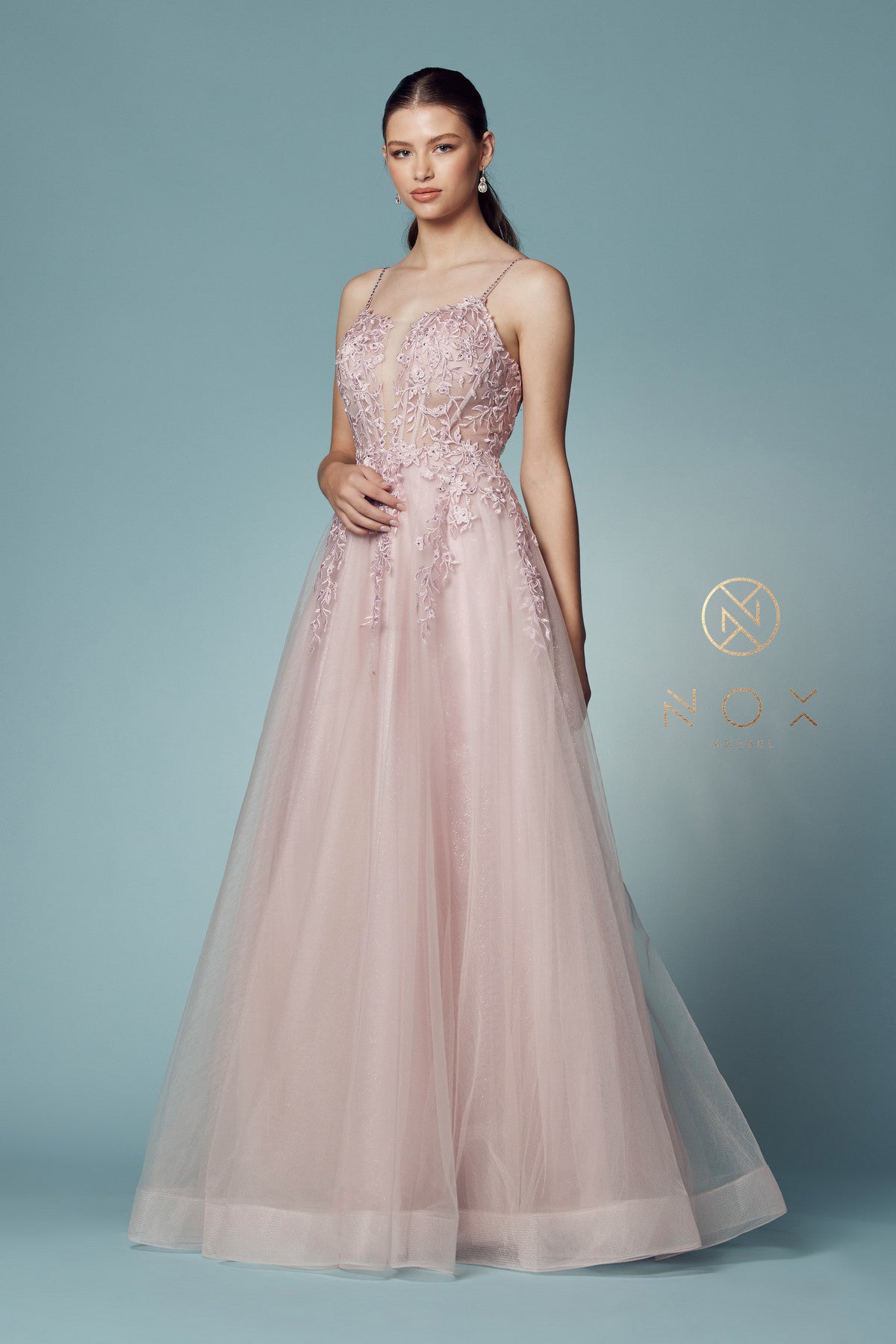 Floral Applique Tulle Gown By Nox Anabel -T449