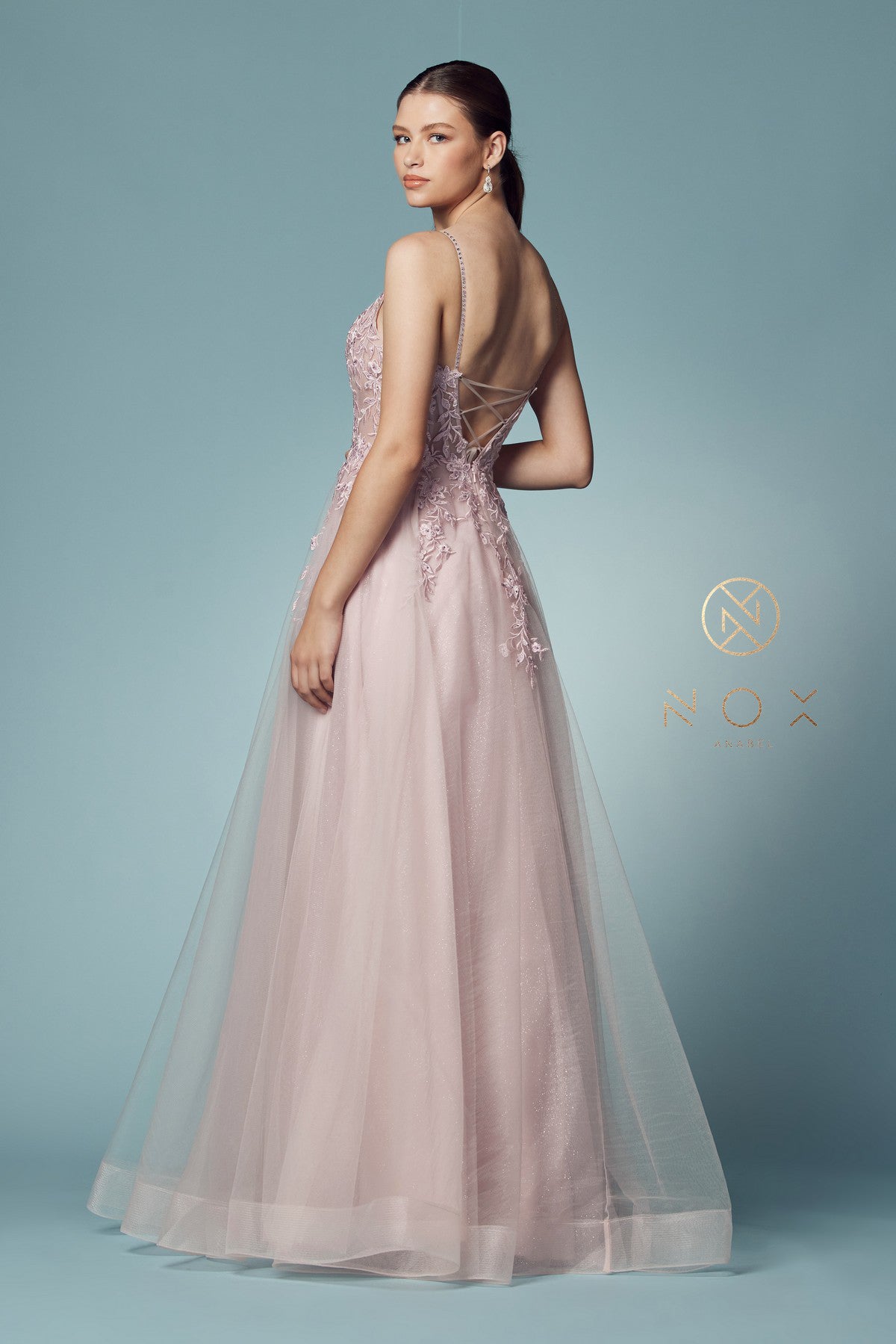 Floral Applique Tulle Gown By Nox Anabel -T449