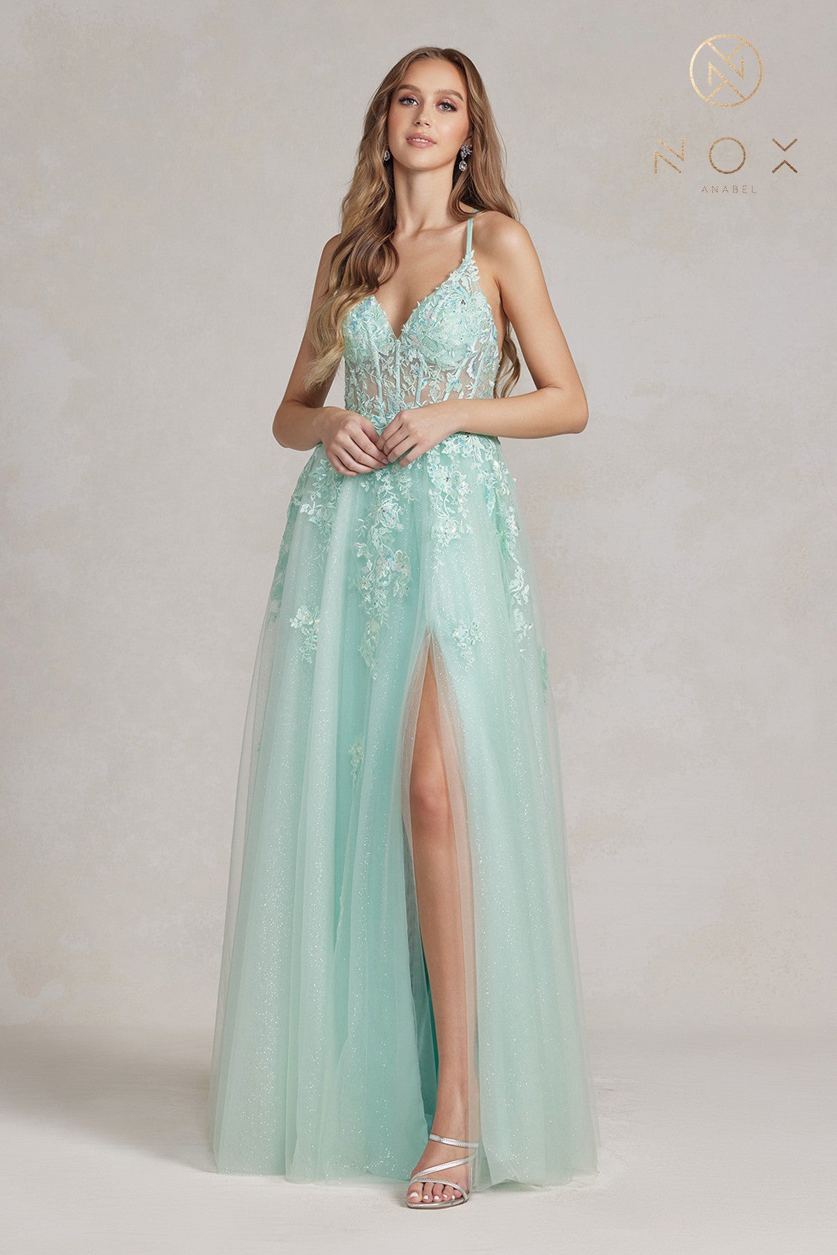 Sleeveless Lace Prom Gown By Nox Anabel -T1081
