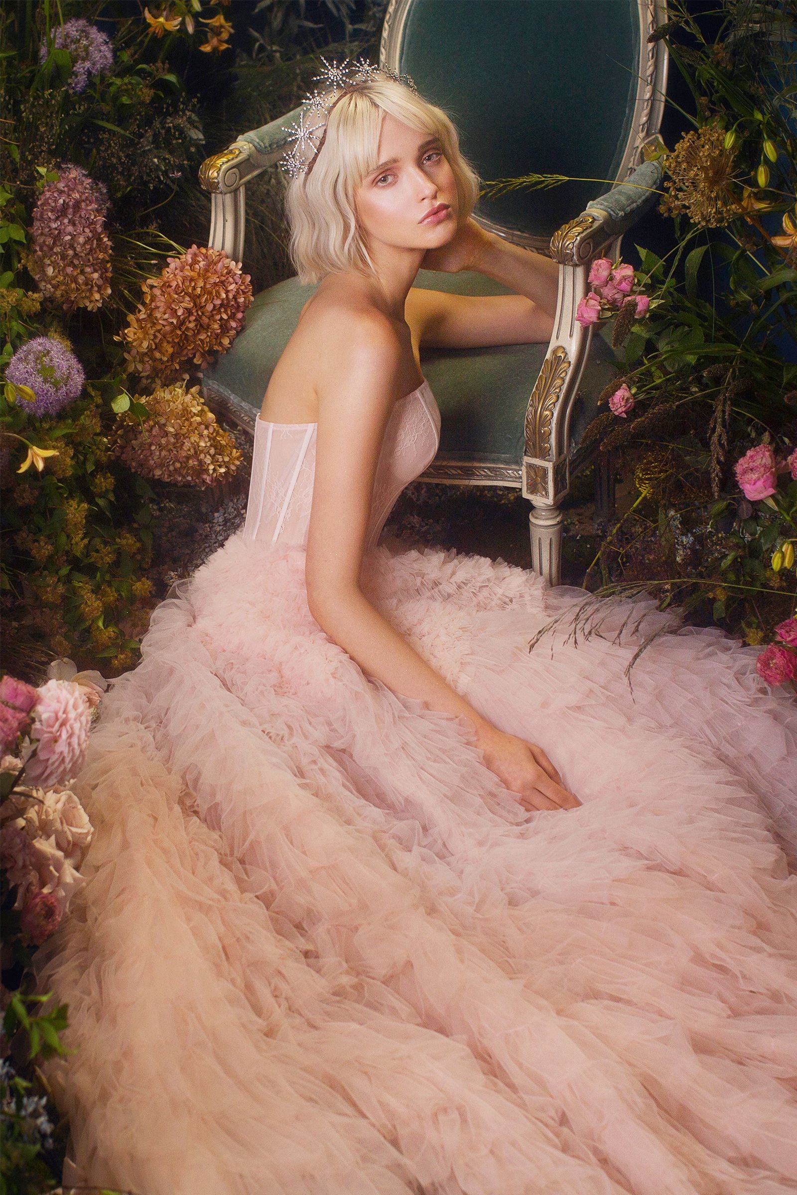 MyFashion.com - STRAPLESS FAUX LACE CORSET WITH A RUFFLED OMBRE BALLGOWN. BACK ZIPPER CLOSURE, SOME STRETCH.( A0767) - Andrea&Leo promdress eveningdress fashion partydress weddingdress
gown homecoming promgown weddinggown