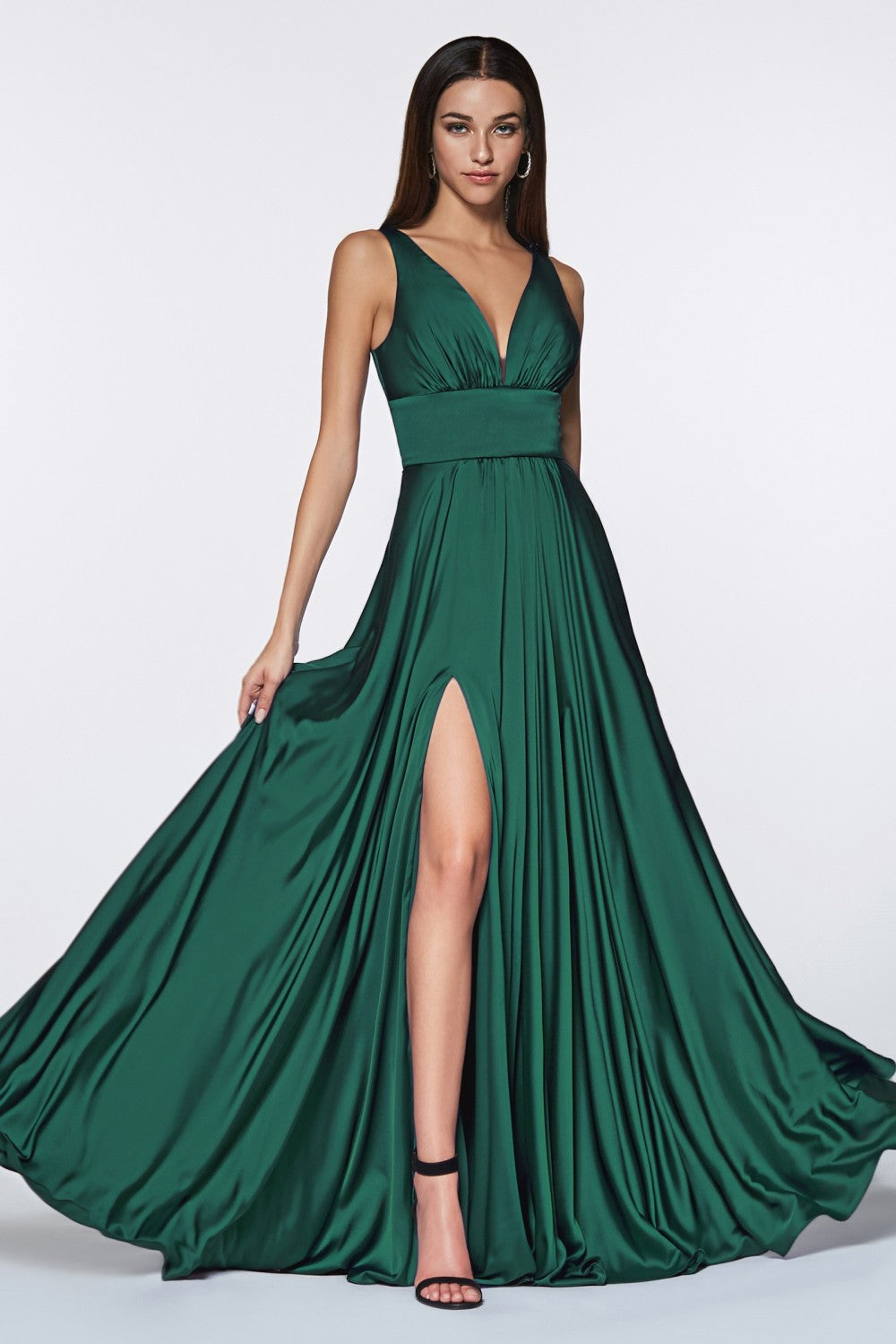 MyFashion.com - Satin flowy A-line dress with leg slit, open back and v-neckline.(7469) - Cinderella Divine promdress eveningdress fashion partydress weddingdress
gown homecoming promgown weddinggown