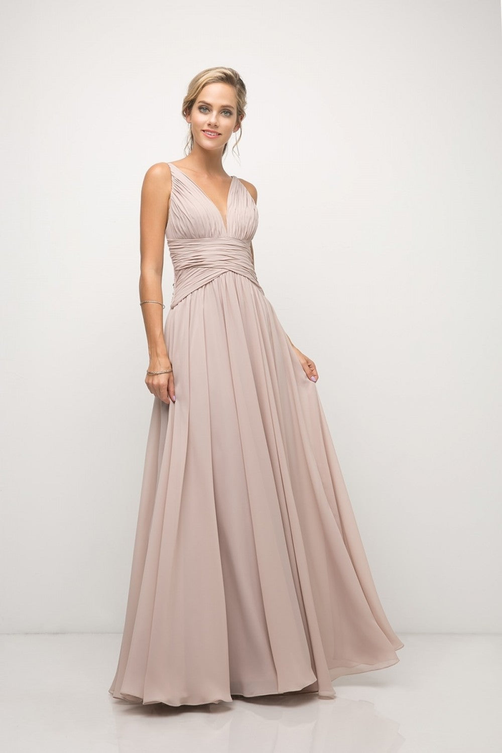MyFashion.com - A-line chiffon gown with gathered waistline and v-neckline.(UF295) - Cinderella Divine promdress eveningdress fashion partydress weddingdress
gown homecoming promgown weddinggown