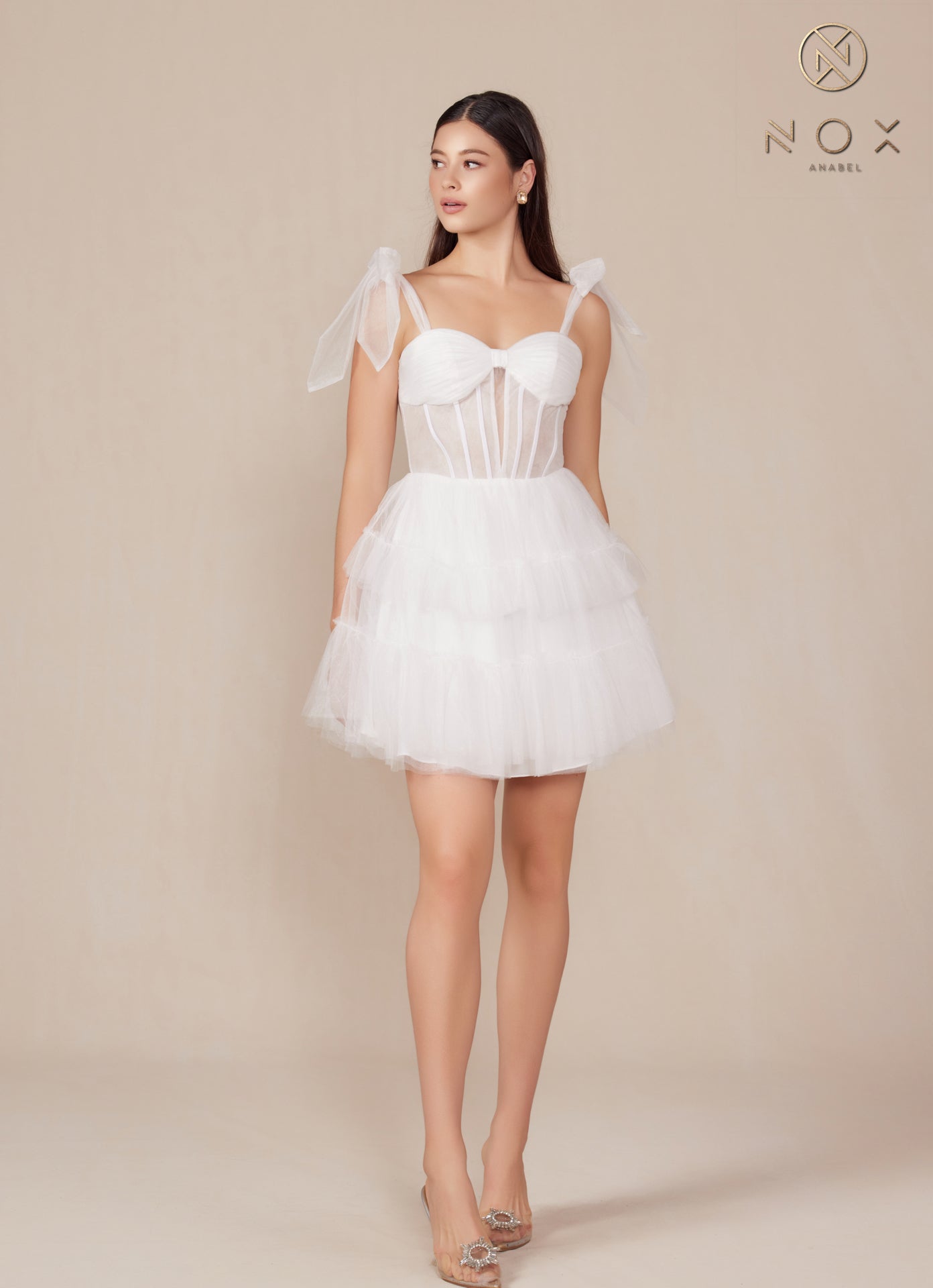 Nox Anabel -Y858W White Sweetheart Tiered A-Line Short Dress