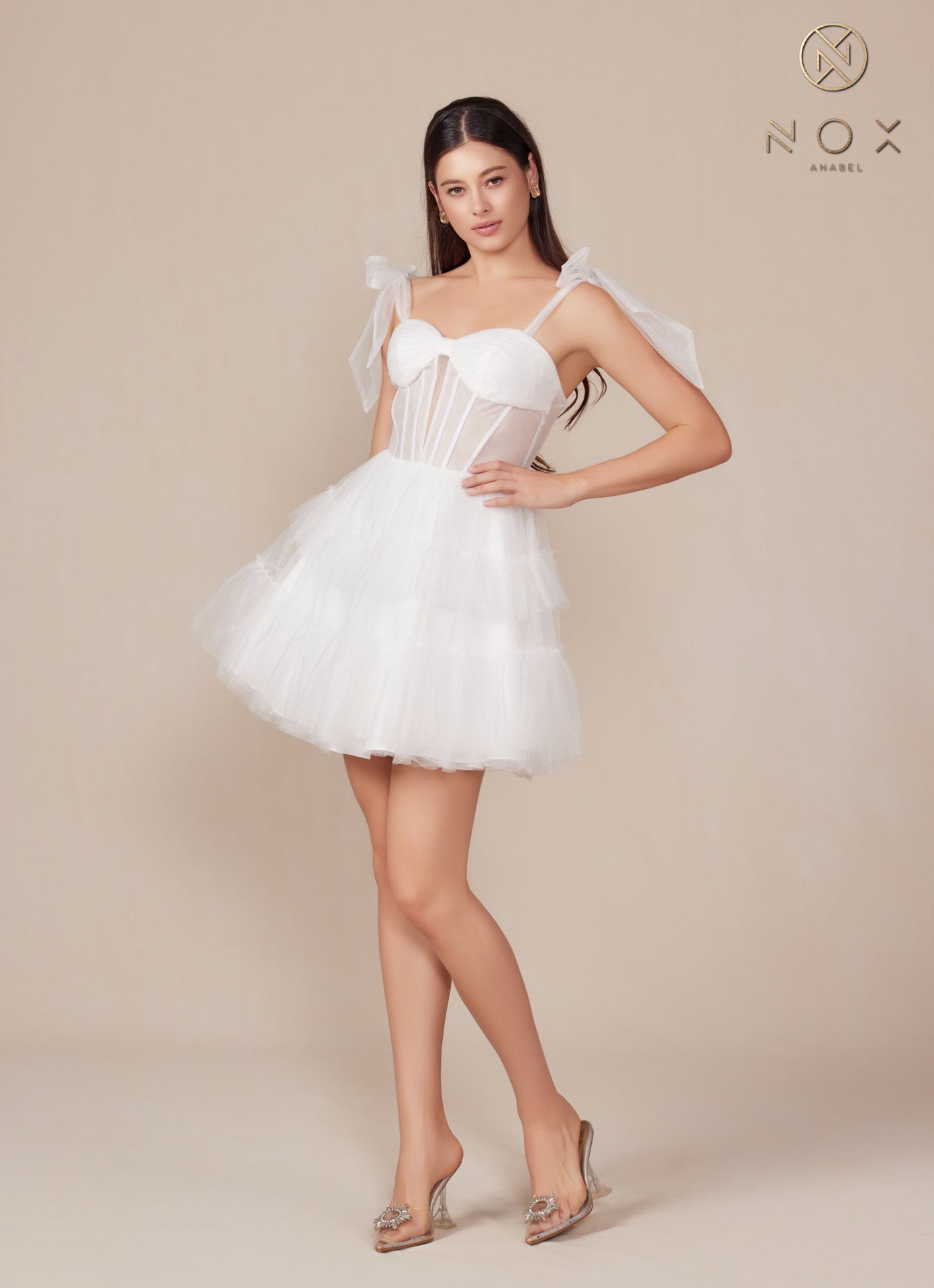 Nox Anabel -Y858W White Sweetheart Tiered A-Line Short Dress