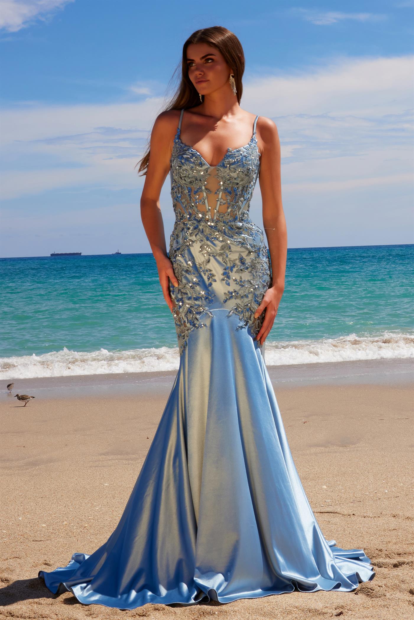 Nox Anabel -E1532 Scoop Neck Sequin Applique Mermaid Dress