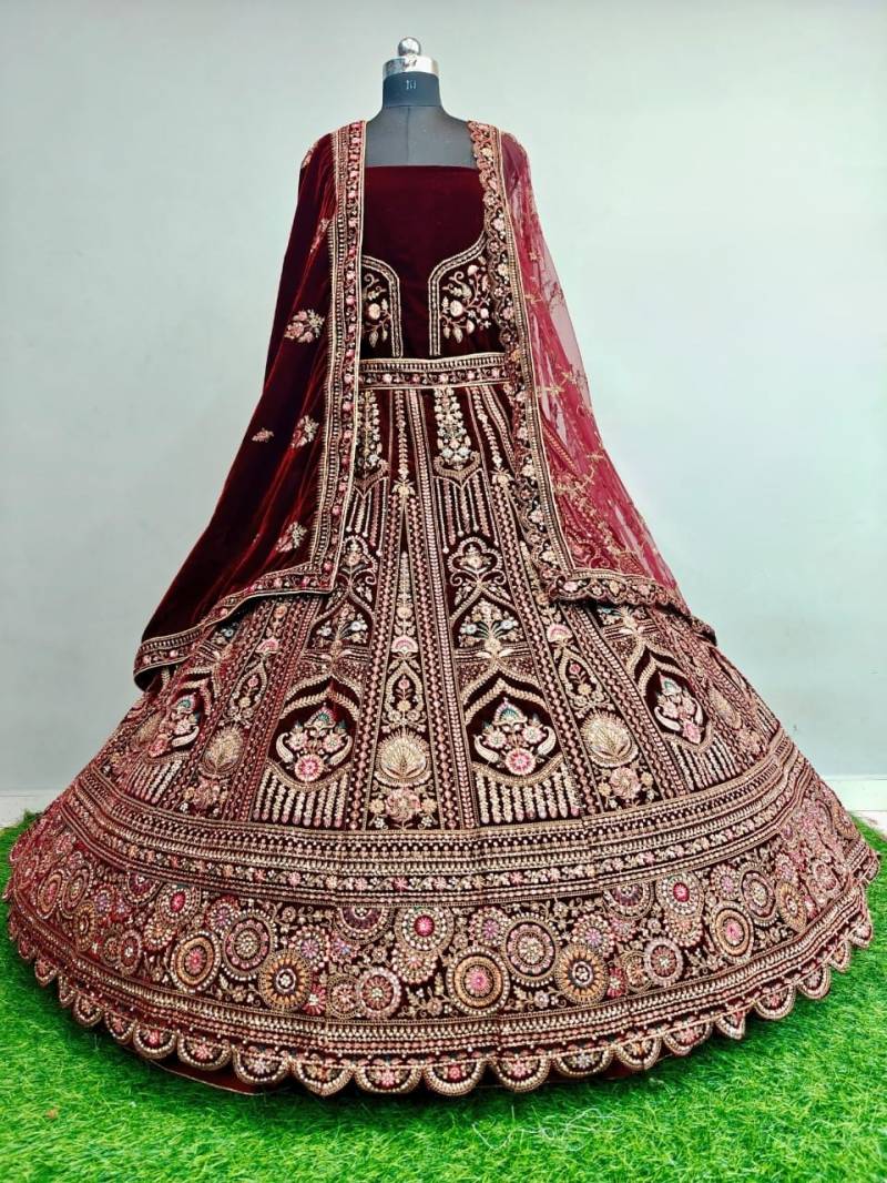 MyFashion -003 Velvet Emboidery Thread Work Designer Bridal Lehenga Choli