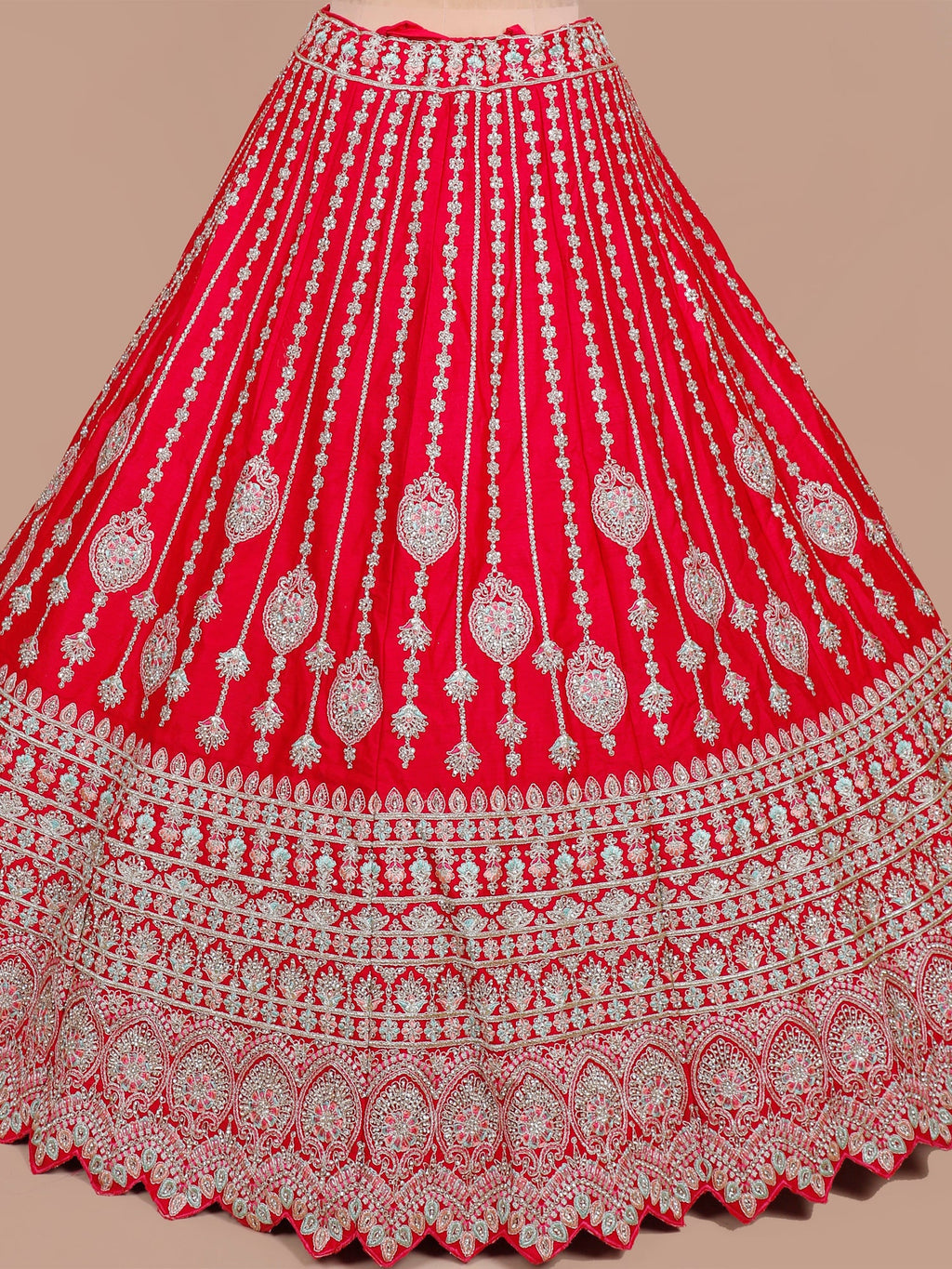MyFashion KLS-2059 Scarlet Star Silk Lehenga With Diamond & Thread