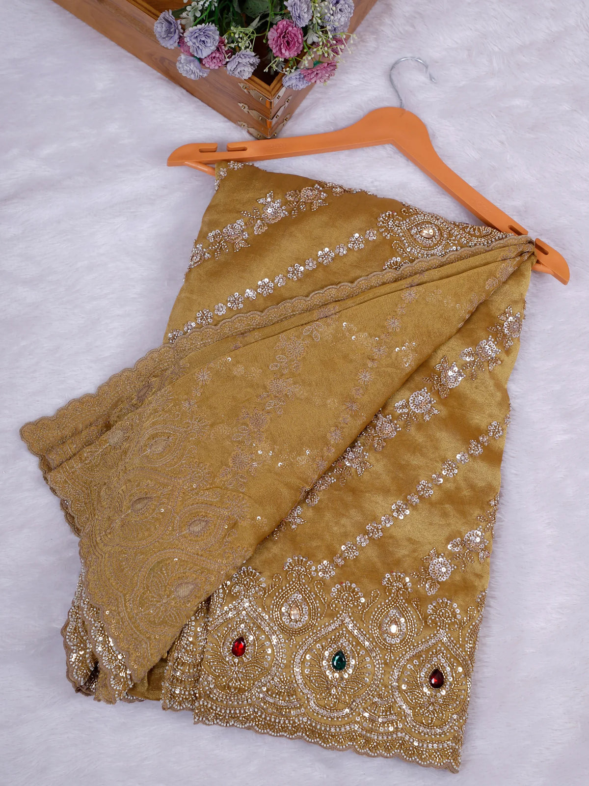 MyFashion KLS-2685 Crown Theory Golden Giraffe saree with Moti & Stone