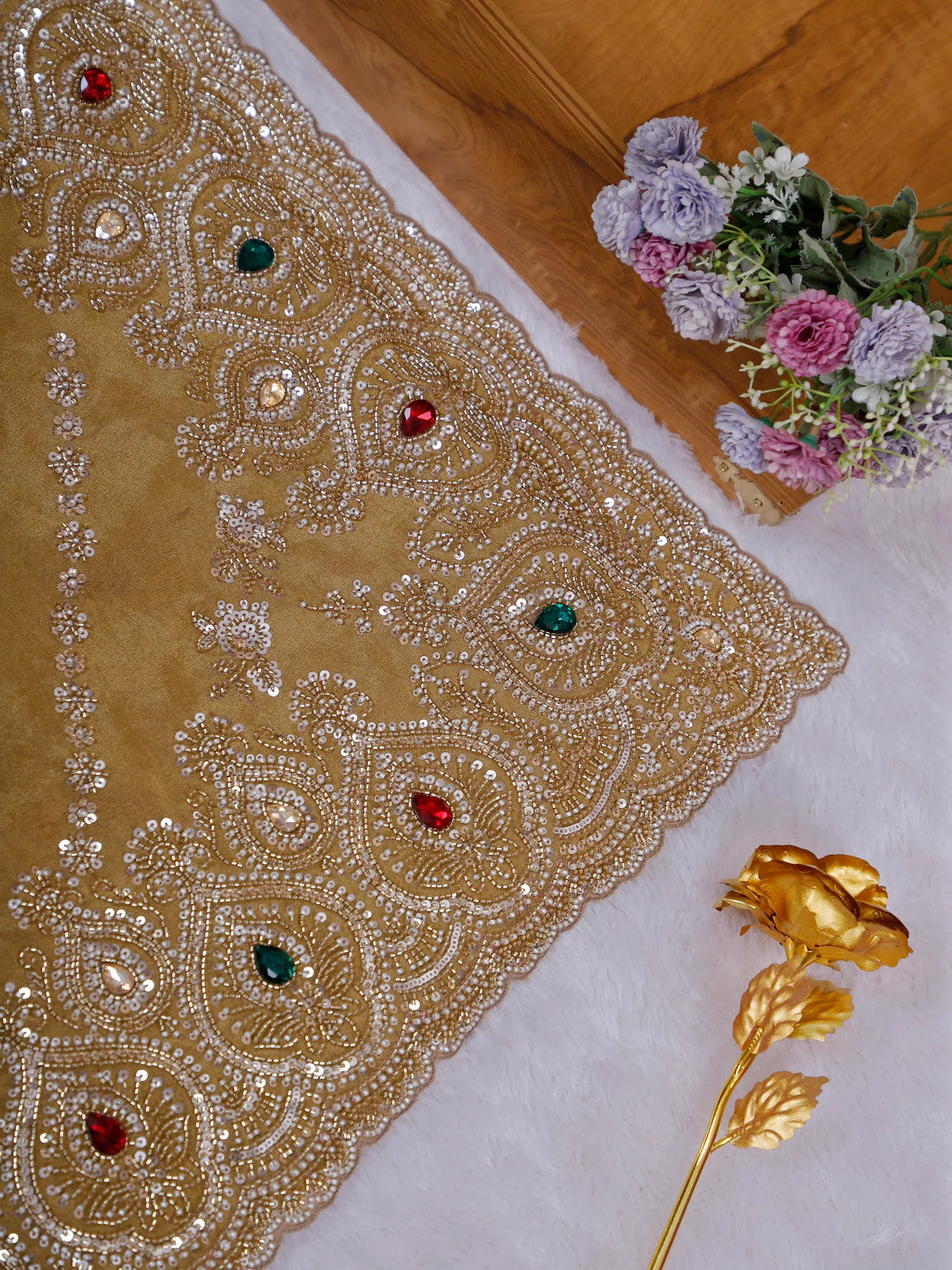 MyFashion KLS-2685 Crown Theory Golden Giraffe saree with Moti & Stone