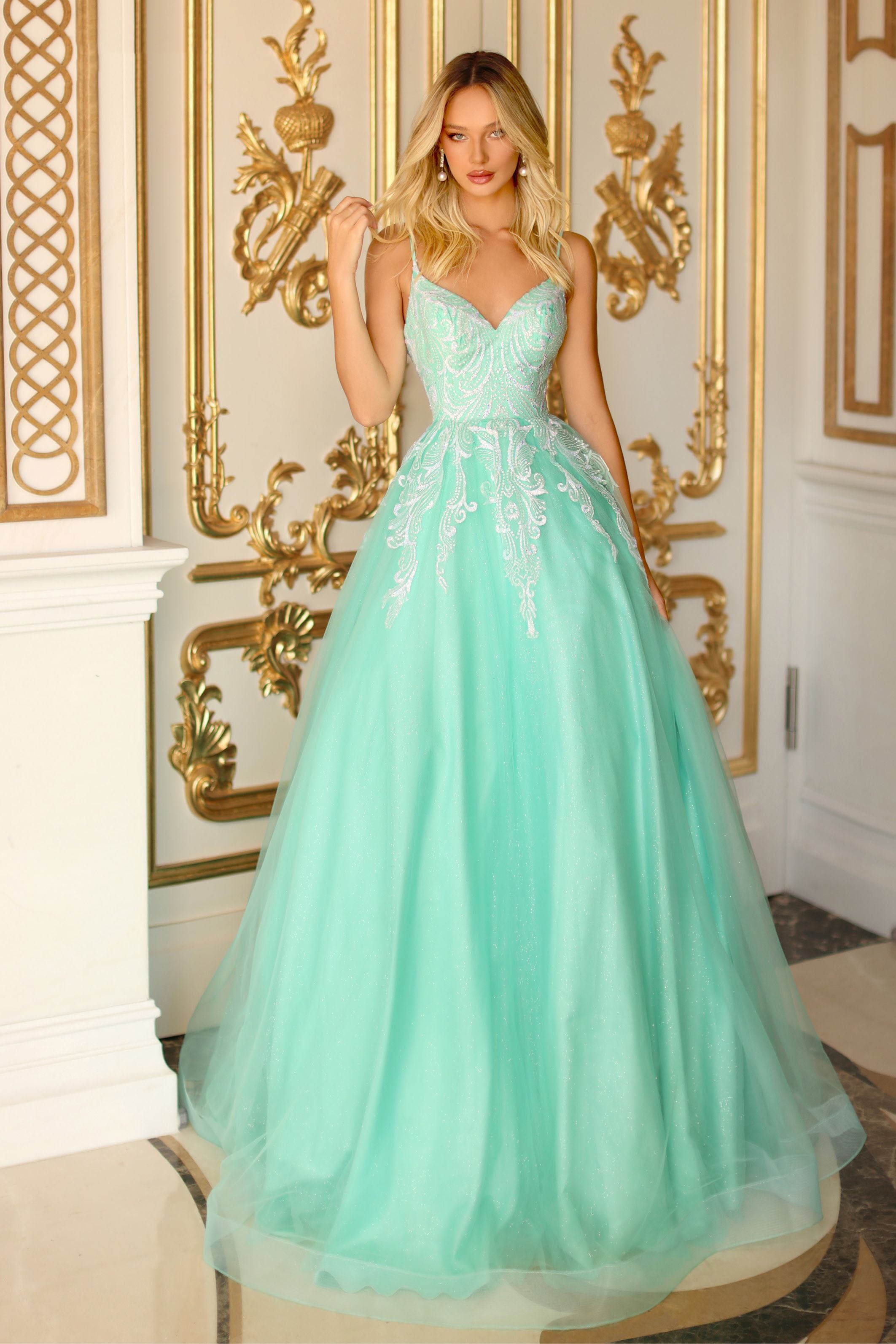 Clarisse -810600 Beaded Appliqued Sweetheart Sleeveless Ballgown