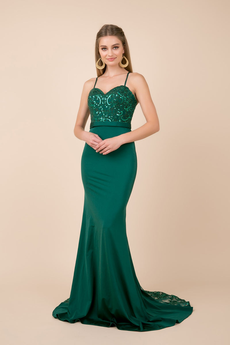 Sequined Lace Trumpet Dress With Sheer Train By Nox Anabel -E276