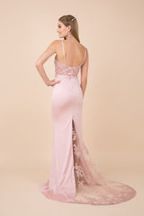 Sequined Lace Trumpet Dress With Sheer Train By Nox Anabel -E276