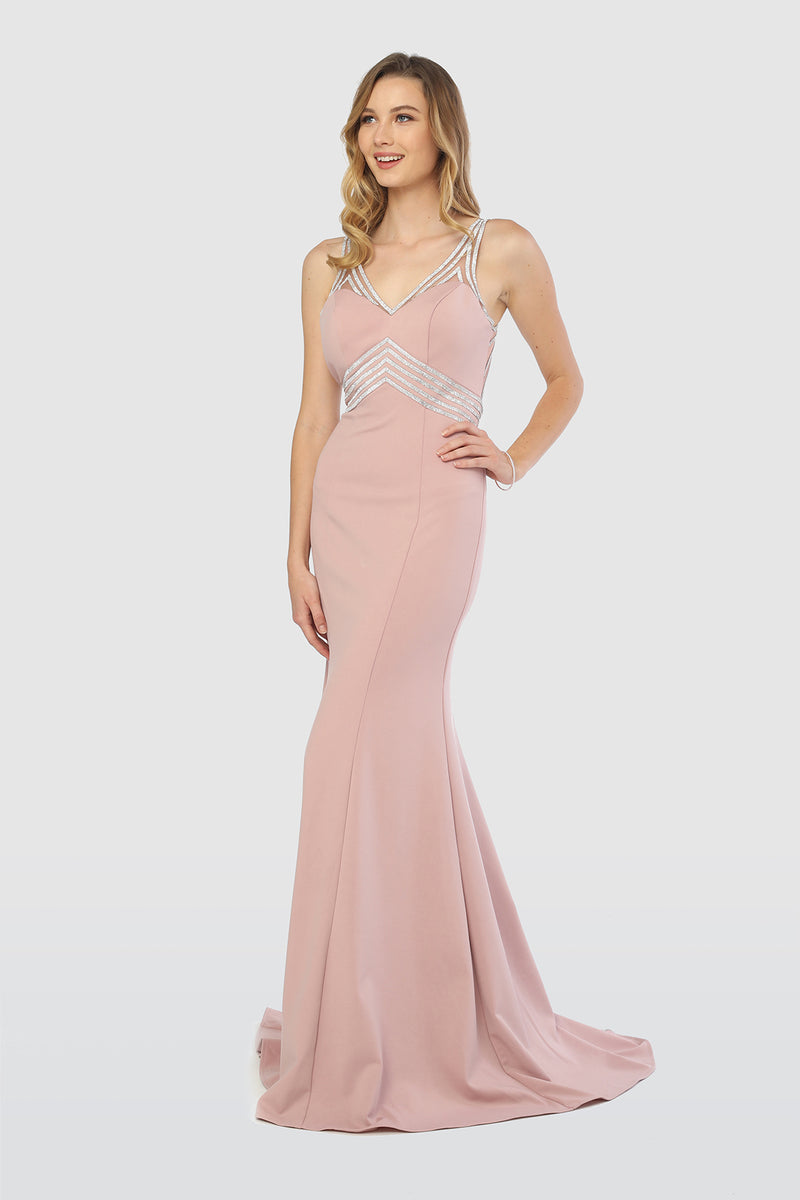 Lavish Elegant Fitted Dress With Train. by Nox Anabel -T253