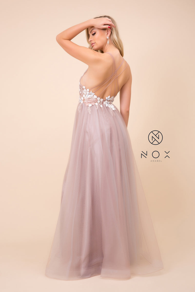 MyFashion.com - SPAGHETTI STRAPPED FULL LENGTH DRESS WITH V-SHAPED NECK (E372) - Nox Anabel promdress eveningdress fashion partydress weddingdress 
 gown homecoming promgown weddinggown 