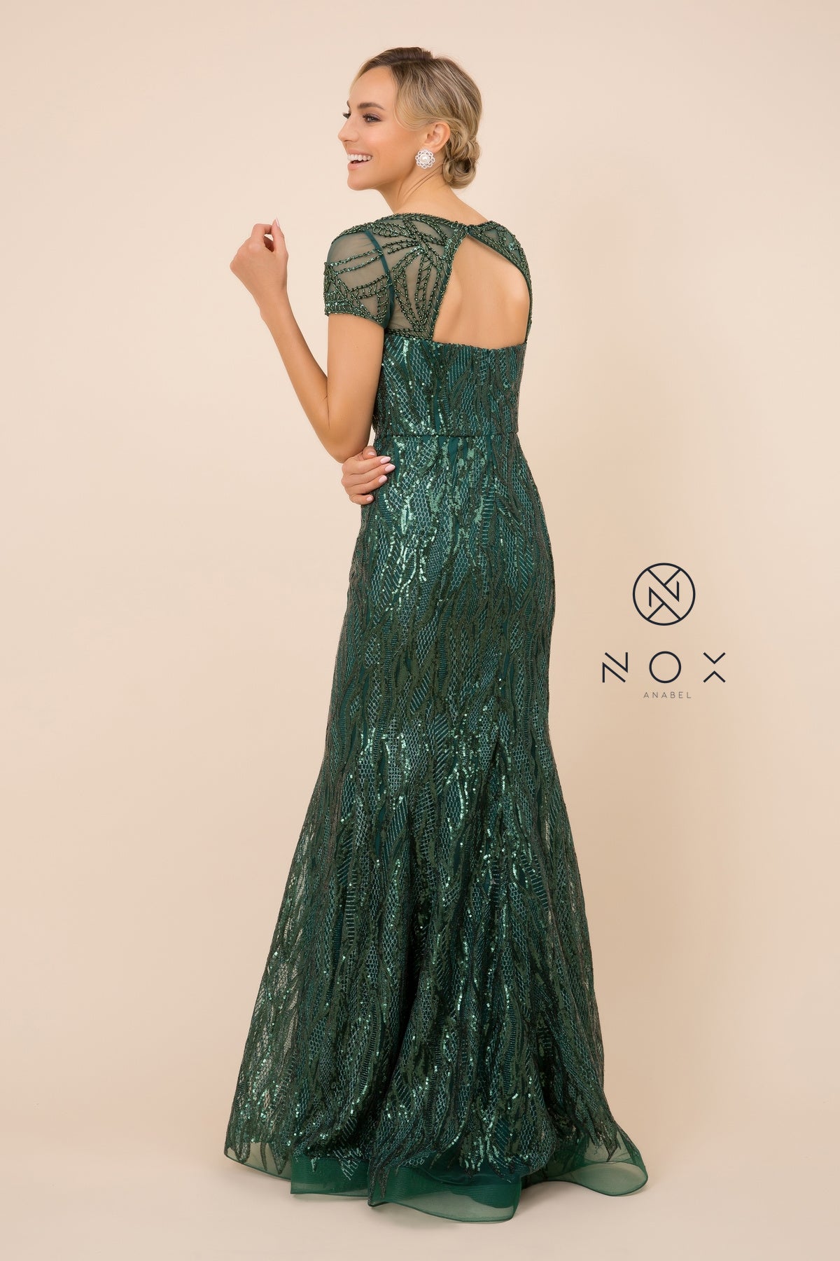 MyFashion.com - FULL-LENGTH TRUMPET GOWN WITH SEQUIN DESIGN (T419) - Nox Anabel promdress eveningdress fashion partydress weddingdress 
 gown homecoming promgown weddinggown 